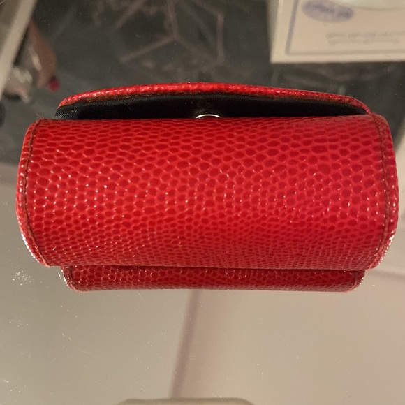 * RARE * Winnie the Pooh red leather mirror lipstick case The Disney Store - Picture 3 of 9